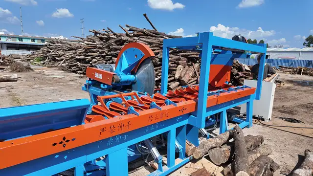 Automatic Log Cut-Off Saw (Adjustable Length) — 1